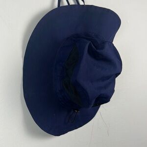 Kids unisex dark blue lightweight mesh side floppy bucket hat